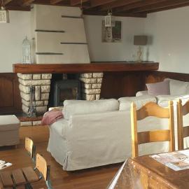 Le lavoir, hotel in Moiry