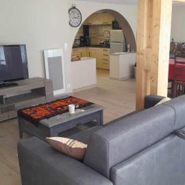 Résidence Gavarnie appart RDC, hotel a Gèdre