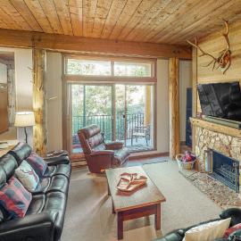 Moguls 814, hotell i Big White