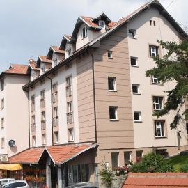 Konaciste Pepa, Hotel in Divčibare