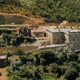 Casas do Oiteirinho, hotel di Arganil