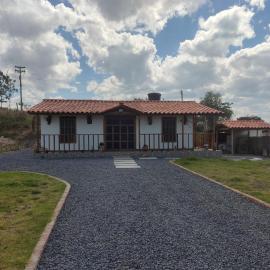 Villa Claudia, отель в городе Вилья-де-Лейва