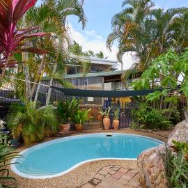 Cairns City Backpackers Hostel, hotelli Cairnsissa