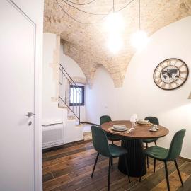 HOME 5 - PALAZZO ANTICO