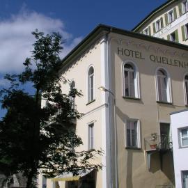 Hotel Quellenhof，施庫爾的飯店