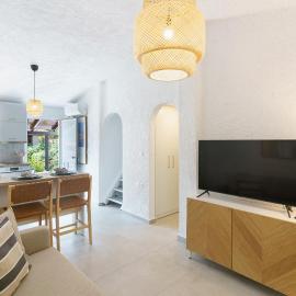 Sani Bliss by halu!, 2-BD villa with private garden