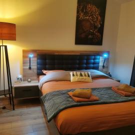 Angoulême Nord location Chambre indépendante、シャンプニエのホテル