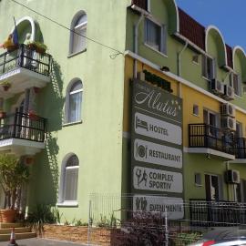 COMPLEX Alutus -Camere de inchiriat, hotel u gradu Mangalija