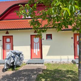 Möwenblick Bakenberg-41 Ferienwohnung mit Terrasse, Doppelbett, Schlafsofa, vollständige Komfortküche