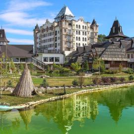 Etno selo Stanišići Hotel Ras, отель в городе Dijelovi