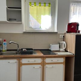 Ein Zimmer Wohnung am Markt, hotel em Oelsnitz
