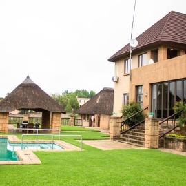 Bishop's Manor Luxurious Retreat, hotel in Muldersdrift