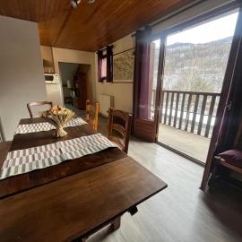 LES ECRINS, hotel in Vallouise