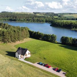 Apartamenty Nad Jeziorem, hotel in Postawele