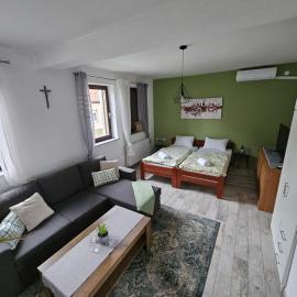 Studio apartman Dora