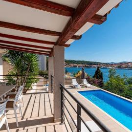 Beachfront villa with private pool in Vela Luka