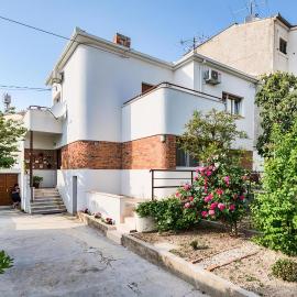 Happy Home - Rental Residence
