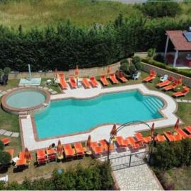 Sogni d'insonnia, hotel San Sosti városában