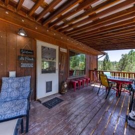 Whispering Woods and Forest Haven: Rest and Relaxation at its Finest!, hotel in Alto