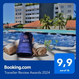 Steps from the Beach Condo Life Bucerias Golden Zone、ブセリアスのホテル