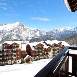 Résidence Parc Aux Etoiles - C311PAE - APPARTEMENT 1 CHAMBRE ET 1 CABINE, BALCON MAE-2414, hotel in Narreyroux
