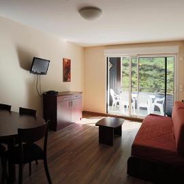Résidence Serias - T2/4pers SERIAS 01- Peyresourde MAE-3594, Hotel in Germ