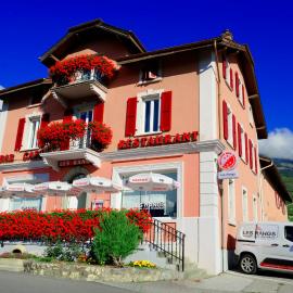 Auberge Les Rangs, hotel di Conthey