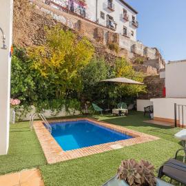 Apartamentos Granata