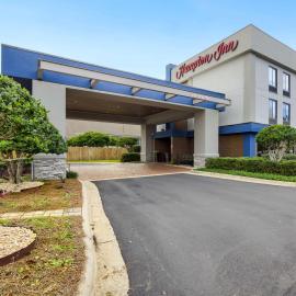 Hampton Inn Mobile-I-10/Bellingrath Gardens, хотел в Тилмънс Корнър