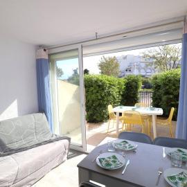 Studio Cabine 6 Pers. avec Terrasse, Loggia et Parking Privé à 2 Pas de la Plage - FR-1-307-234