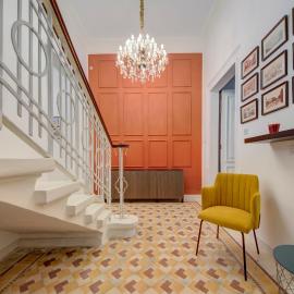 Casa Marie, Stay in a Traditional Corner Townhouse in the 3 cities, built in 1881, hotelli kohteessa Cospicua