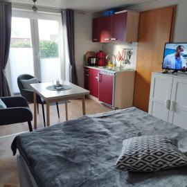 FeWo 3 mit Terrasse, Box-Bett, kl extra Zi mit Einzelbett, Tresor