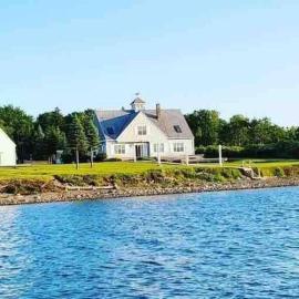 Sea Cliff Cottage, hotel en Edwardsville