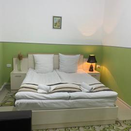 Lind Hotel and Guest House, hotel en Gyumri