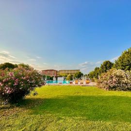 Hotel Bella Lazise, hotel sa Lazise