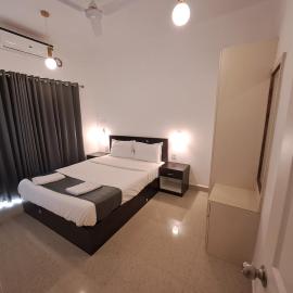 Hotel RSA Residency, hótel í Pernem