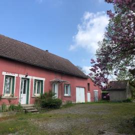 La Maison Rose，位于Viévy的酒店