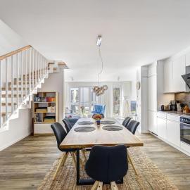 Ferienhaus "Süsterhüs" - Seeluft und Komfort, hotel u gradu 'Loddin'
