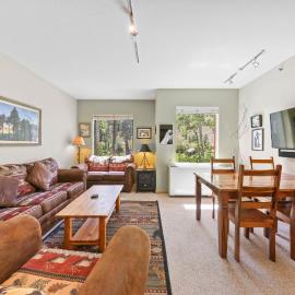 Palisades Tahoe Lodge Rentals Studio #151