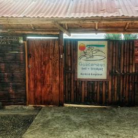 Guacamayo Rooms & Bungalows