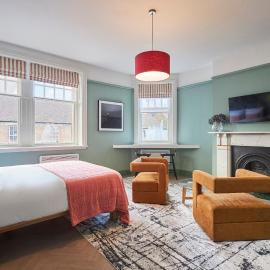 Arlington House Hotel - Self Check-In Suites, hotel en Wooler