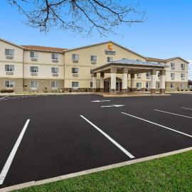 Comfort Inn & Suites Fremont, khách sạn ở Fremont
