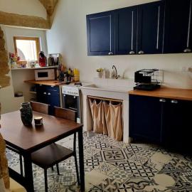 T2 Duplex "Chez Évelyne", hotelli kohteessa Remoulins