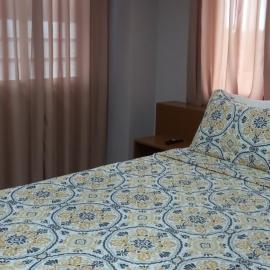 Lorraine Suites، فندق في Borongan