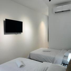 Lodge 43 House, hotell i George Town