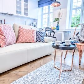 SummerWinter - Luxury Nature, View Basilica Old Town Apartment, 2 Bedrooms & Sofa, hotel in Gdańsk