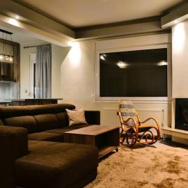 Stelios Apartment with Lake View & Fireplace-Kastoria