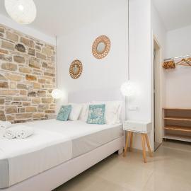 Aphrodites Luxury pearls 1, מלון בפיטסידיה