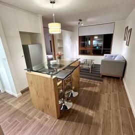 201/ Precioso apartamento 1D+1B Centro + Jumbo 5 min, hotel in Puerto Montt
