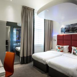 Henley House Hotel